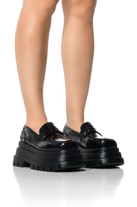 AZALEA WANG ALEO BASIC FLATFORM LOAFER IN BLACK