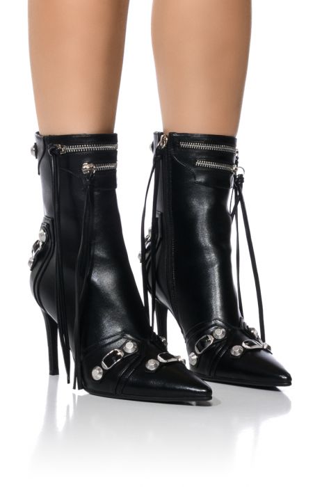 AZALEA WANG BROOKLYN BABY STILETTO BOOTIE IN BLACK