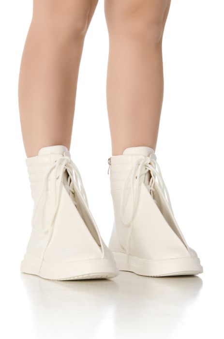 AZALEA WANG DEMARIS WHITE BOOTIE