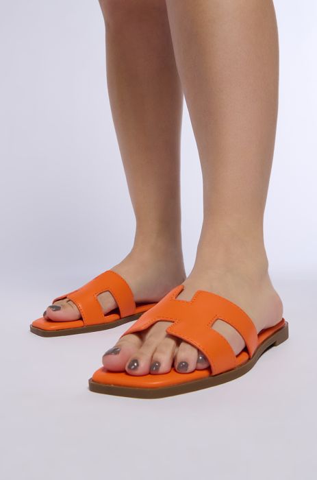 AZALEA WANG HOWDY ORANGE FLAT SANDAL