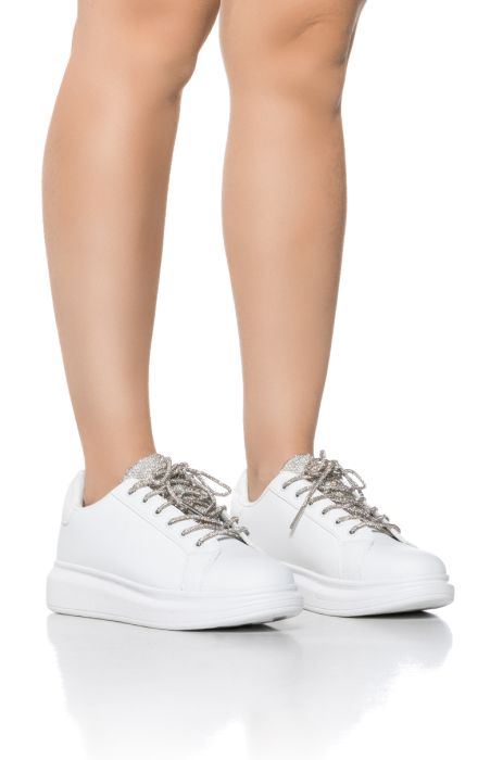 AZALEA WANG KICKFLIP RHINESTONE FLATFORM SNEAKER IN WHITE