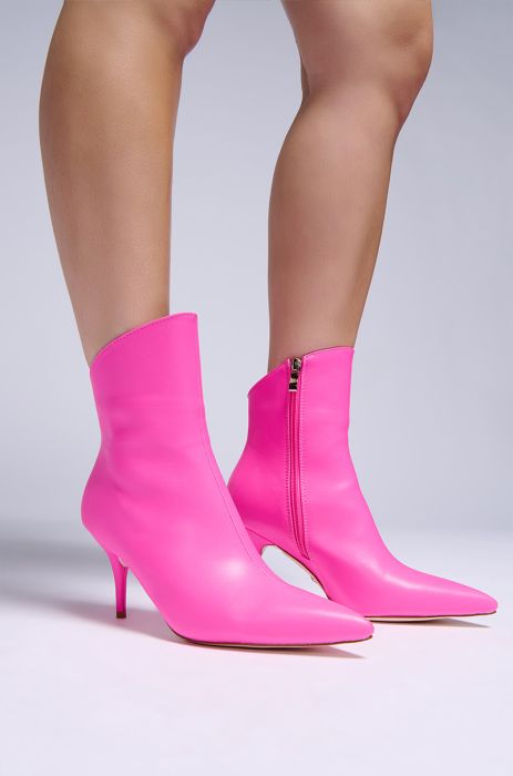 AZALEA WANG LANDYN PINK BOOTIE