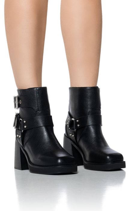 AZALEA WANG SCOOTER CHUNKY MOTO BOOTIE