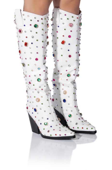 AZALEA WANG FUJI SWEET TREAT EMBELLISHED WESTERN BOOT IN WHITE