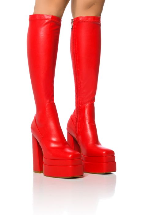 AZALEA WANG TO THE MAX CHUNKY STRETCH BOOT WITH 4 WAY STRETCH IN RED