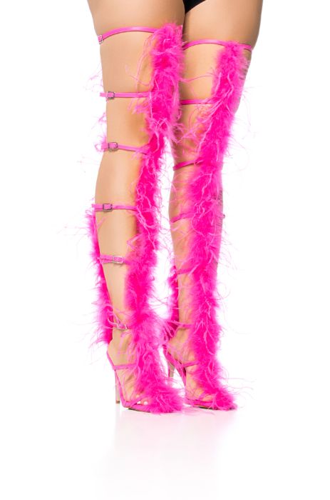 AZALEA WANG TRINITY FUCHSIA STRAPPY FEATHER SANDAL IN FUCHSIA