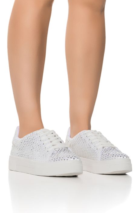 CENTER STAGE FLAT SPARKLE SNEAKER IN WHITE