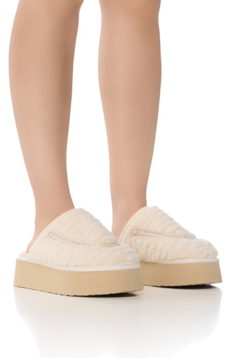 SOFTENER BEIGE FURRY SLIPPER